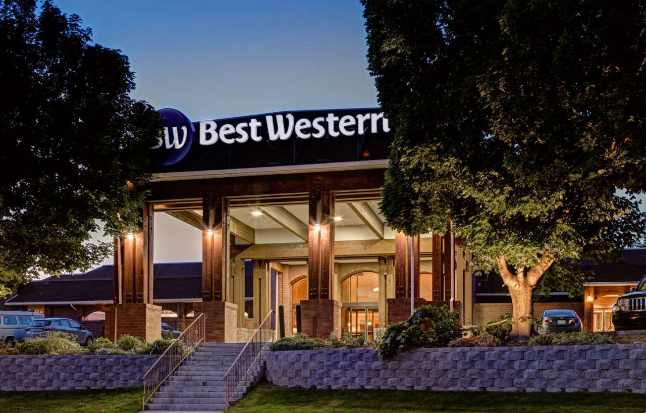 Western 3*